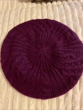 Lord & Taylor Purple Knit Cable Casmere Beret